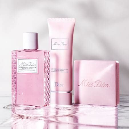 Miss Dior, Crème de Rose Onctueuse Mains 